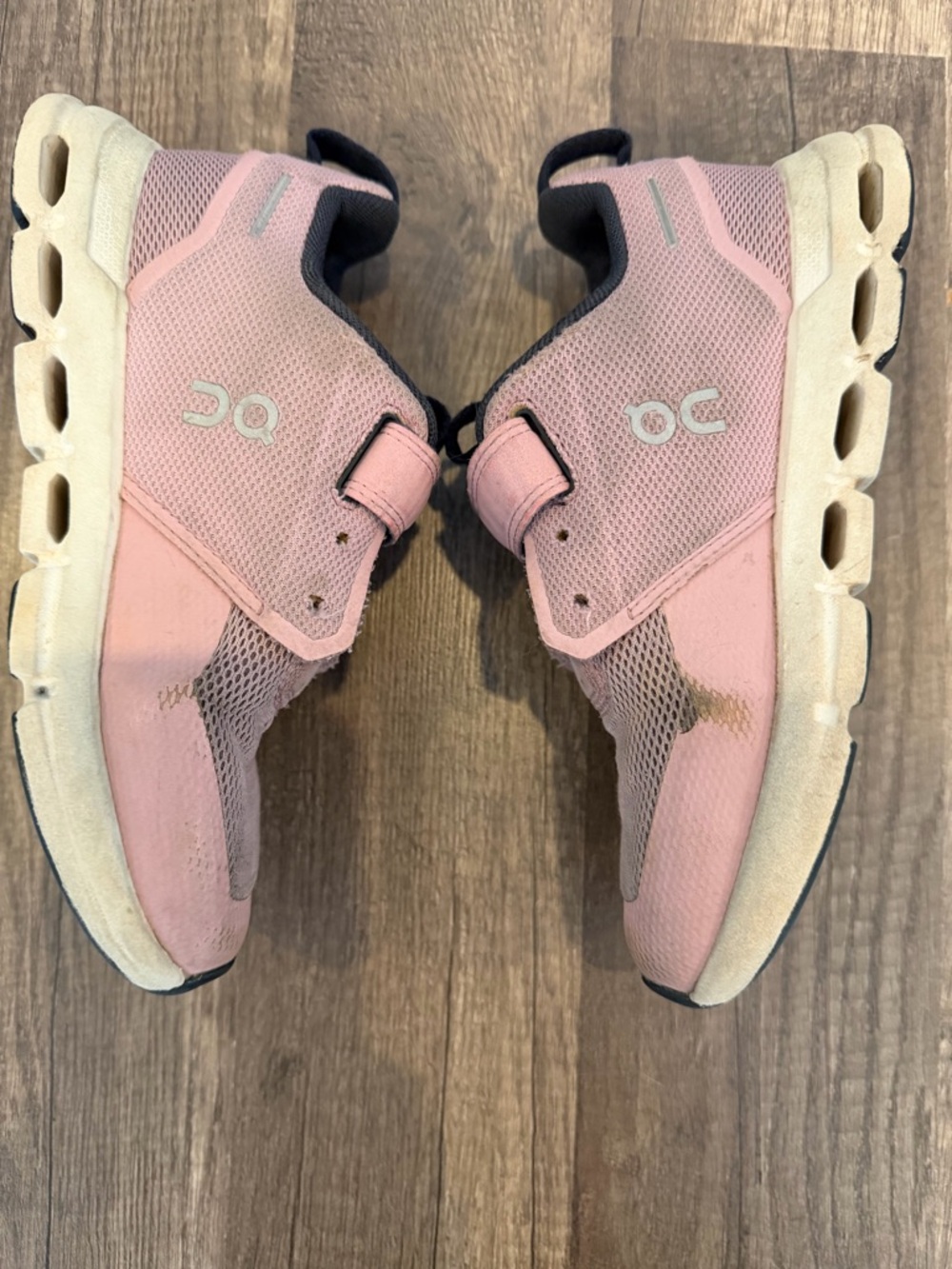 On Cloud Kids Girls Pink Athletic Sneakers Velcro size 13 - Picture 7 of 10